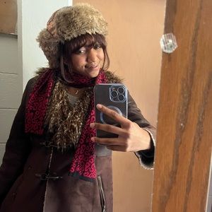 Meet your Posher, Desirae